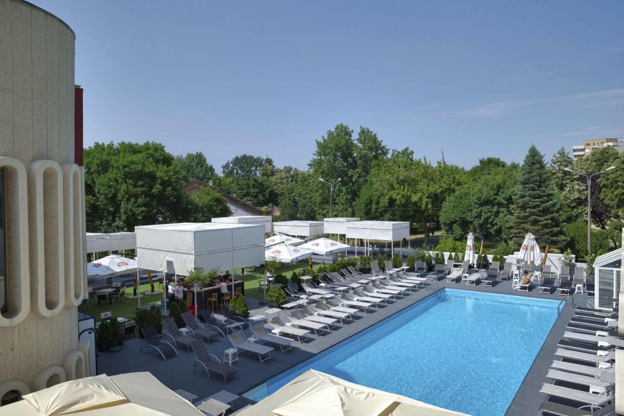 Continental Hotel